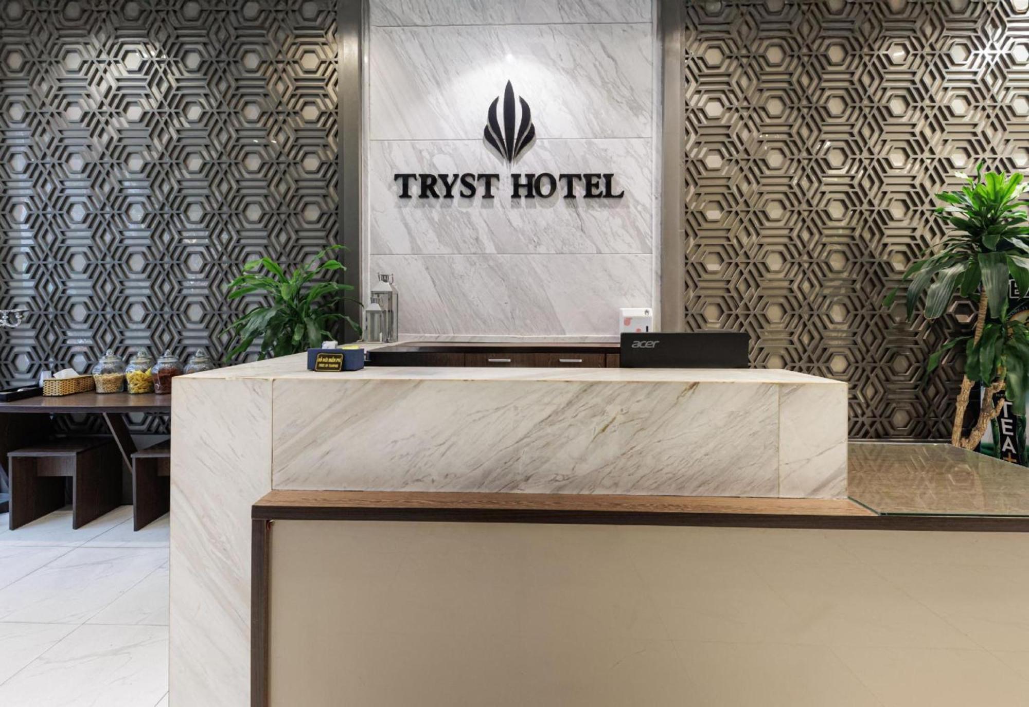 Collection O Le Grand - The Tryst Отель